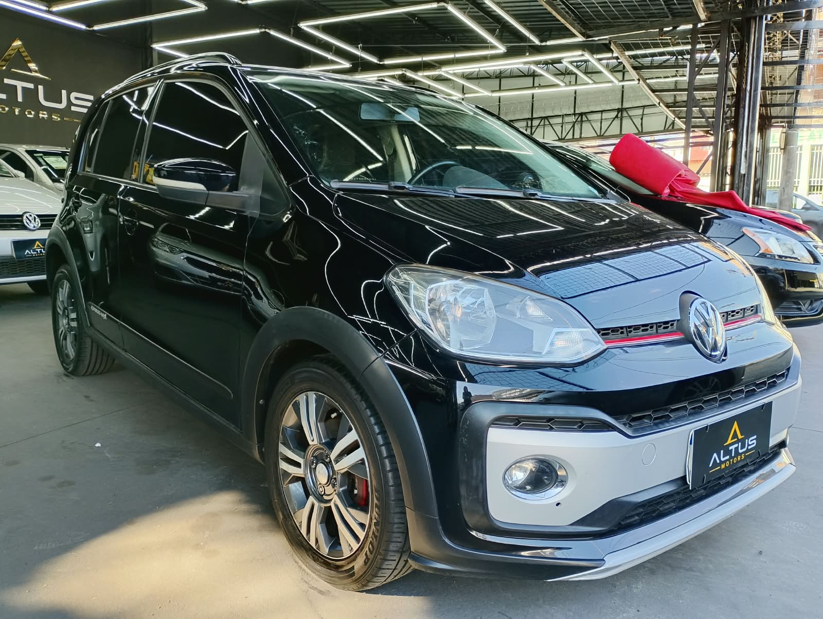 UP CROSS TSI